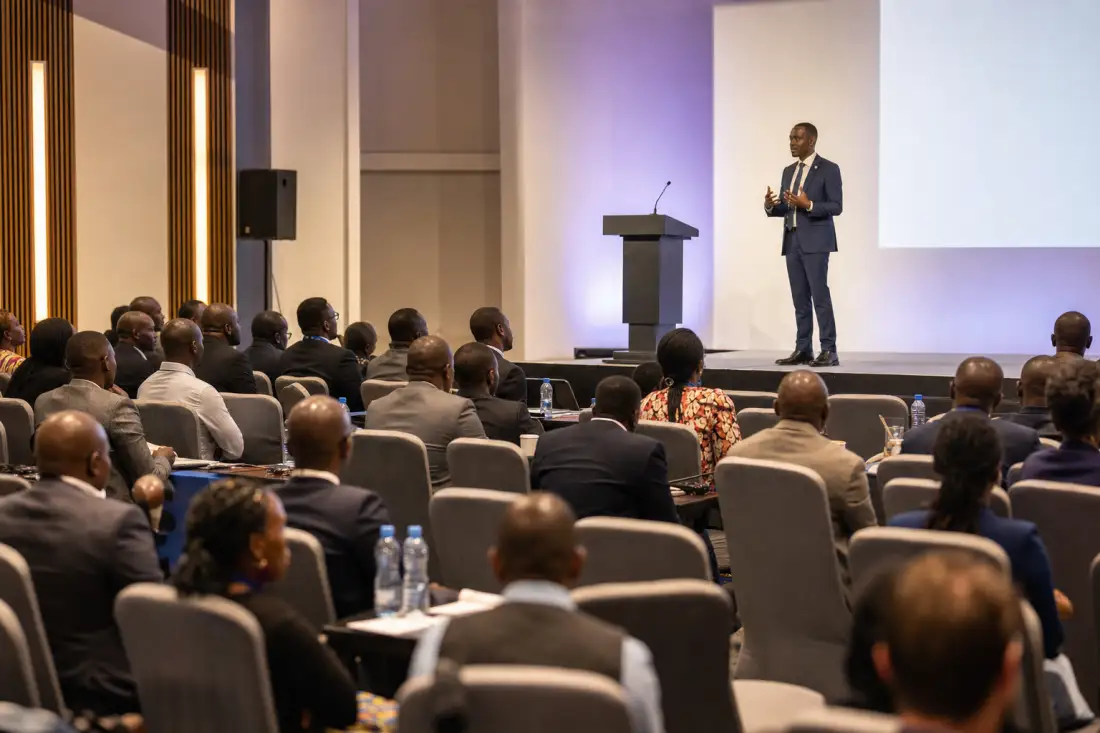 Delegates at a chamber forum